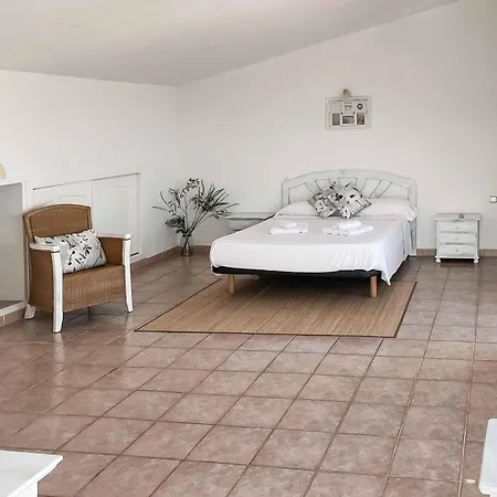 Villa Nispero *