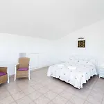 فيلة Nispero El Tosalet